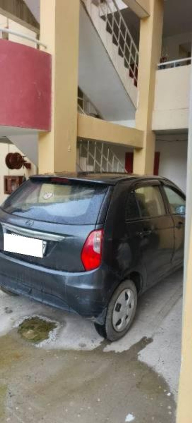 Second-hand 2015 Tata Bolt Revotron XM for sale in Faridabad-2