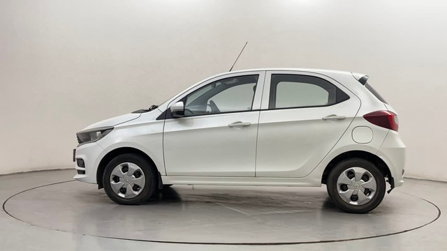 Second-hand 2021 Tata Tiago 1.2 Revotron XT for sale in Mysore-6
