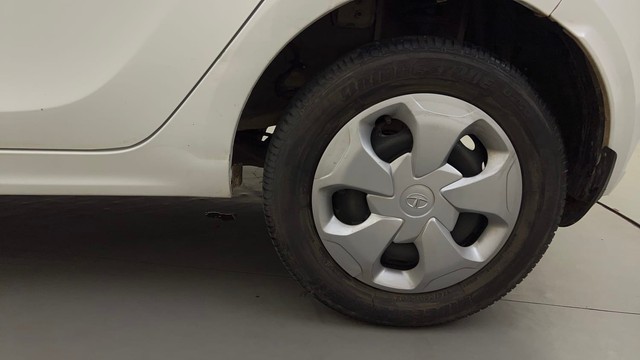 Second-hand 2021 Tata Tiago 1.2 Revotron XT for sale in Mysore-19