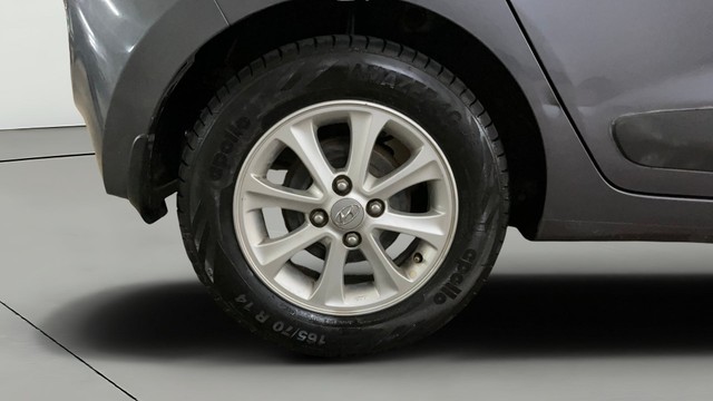 Second-hand 2014 Hyundai Grand i10 Asta for sale in New Delhi-25