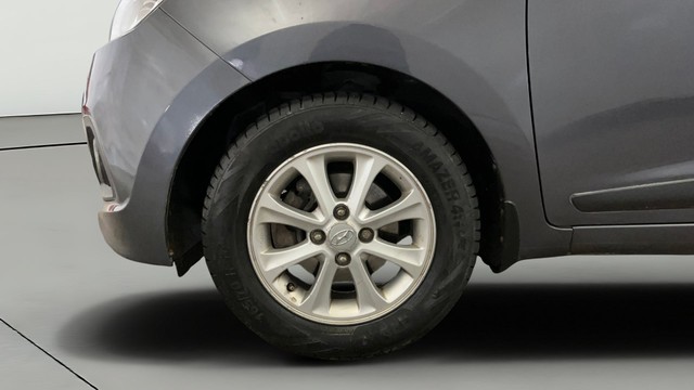 Second-hand 2014 Hyundai Grand i10 Asta for sale in New Delhi-26