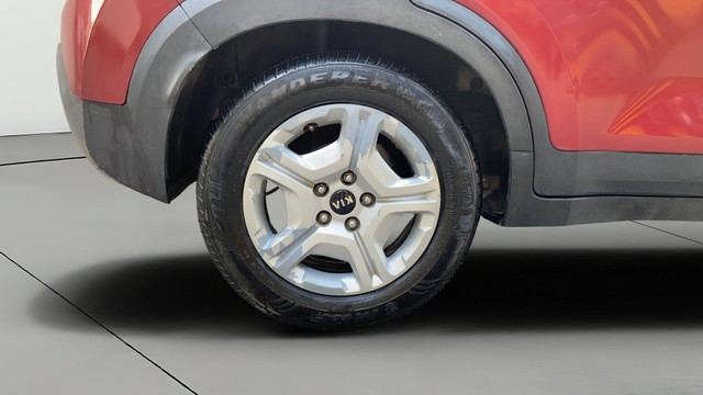 Kia Sonet 1.5 HTK Plus Diesel AT Second-hand 2021 Kia Sonet 1.5 HTK Plus Diesel AT for sale in Ahmedabad-24