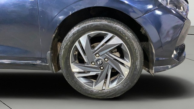 Second-hand 2023 Hyundai i20 Asta for sale in Kolkata-24