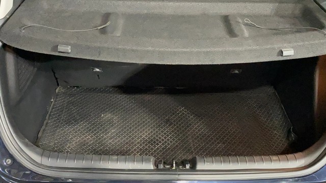 Second-hand 2023 Hyundai i20 Asta for sale in Kolkata-19