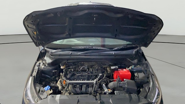 Second-hand 2023 Hyundai i20 Asta for sale in Kolkata-9