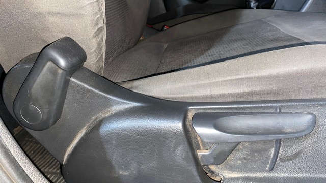 Second-hand 2017 Volkswagen Ameo 1.2 MPI Comfortline for sale in Kolkata-6