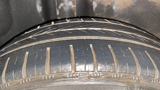 Second-hand 2017 Volkswagen Ameo 1.2 MPI Comfortline for sale in Kolkata-7