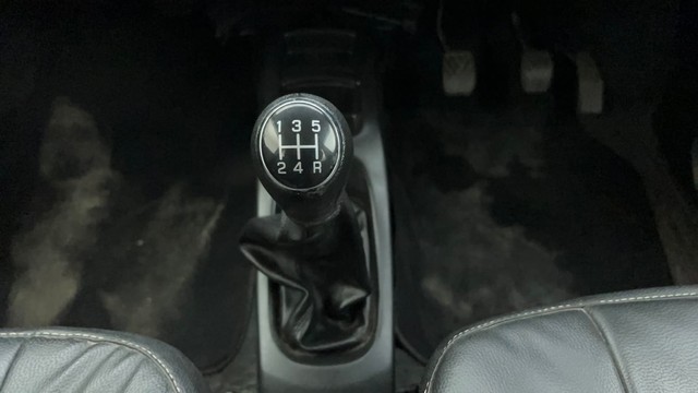 Second-hand 2018 Maruti Wagon R VXI for sale in Ahmedabad-12