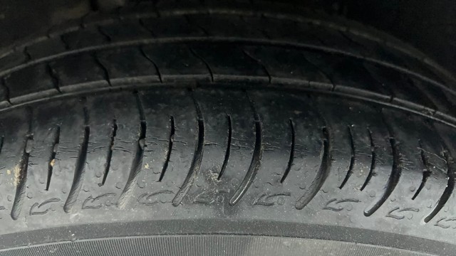 Second-hand 2021 Maruti Baleno Delta Diesel for sale in Ahmedabad-23