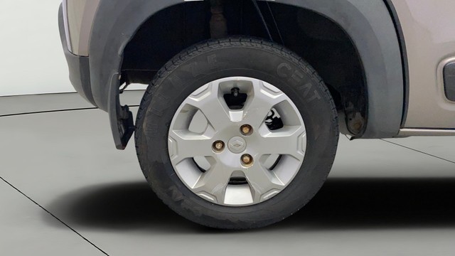 Second-hand 2018 Renault KWID Climber 1.0 MT for sale in Kochi-24