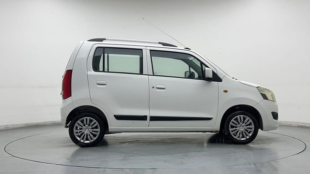 Second-hand 2014 Maruti Wagon R VXI for sale in Coimbatore-2