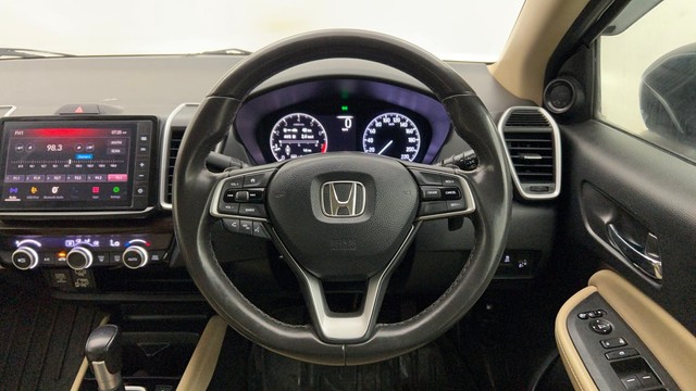 Second-hand 2022 Honda City ZX MT for sale in Mumbai-29