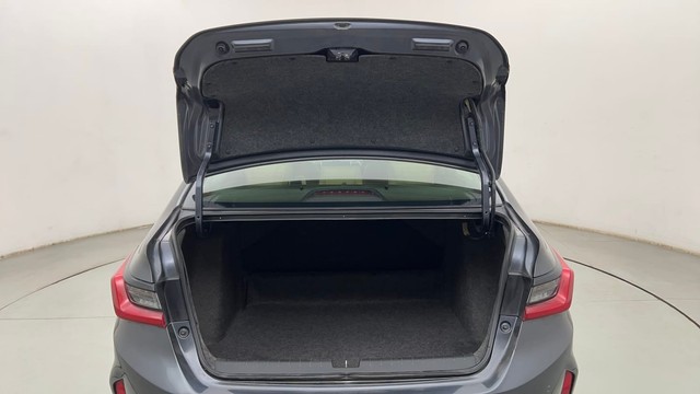 Second-hand 2022 Honda City ZX MT for sale in Mumbai-37