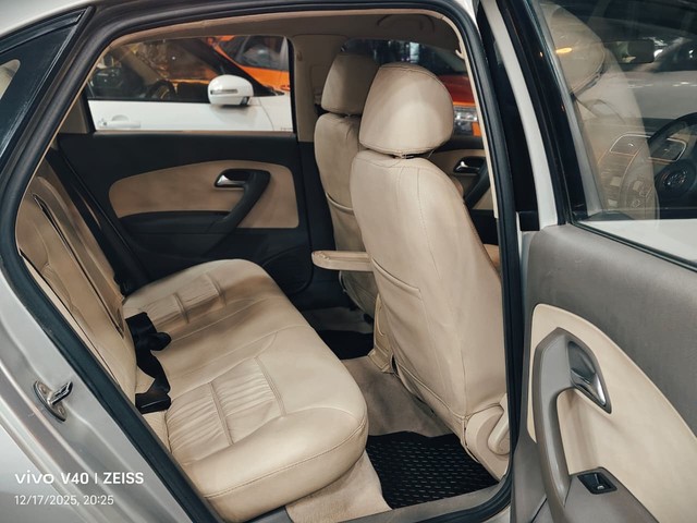 Second-hand 2013 Volkswagen Vento Petrol Comfortline for sale in Bangalore-3