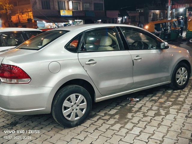 Second-hand 2013 Volkswagen Vento Petrol Comfortline for sale in Bangalore-8