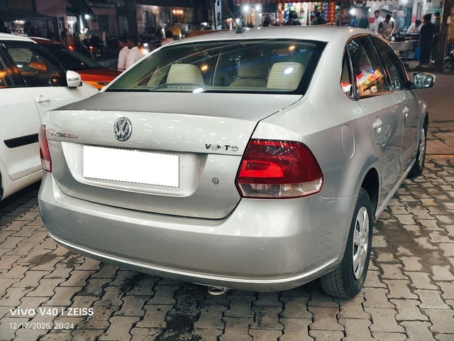 Second-hand 2013 Volkswagen Vento Petrol Comfortline for sale in Bangalore-9