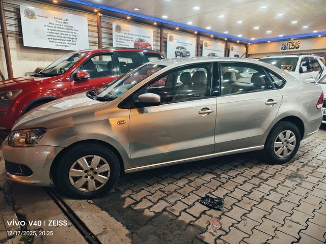 Second-hand 2013 Volkswagen Vento Petrol Comfortline for sale in Bangalore-7