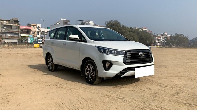 Second-hand 2021 Toyota Innova Crysta 2.4 VX 7 STR for sale in New Delhi-22