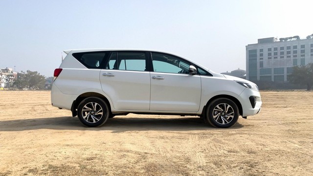 Second-hand 2021 Toyota Innova Crysta 2.4 VX 7 STR for sale in New Delhi-1