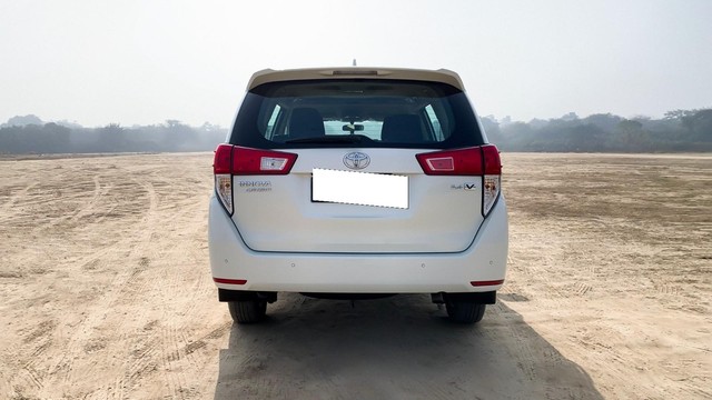 Second-hand 2021 Toyota Innova Crysta 2.4 VX 7 STR for sale in New Delhi-2