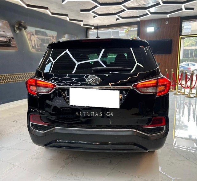 Second-hand 2019 Mahindra Alturas G4 4X4 AT BSIV for sale in Mumbai-1