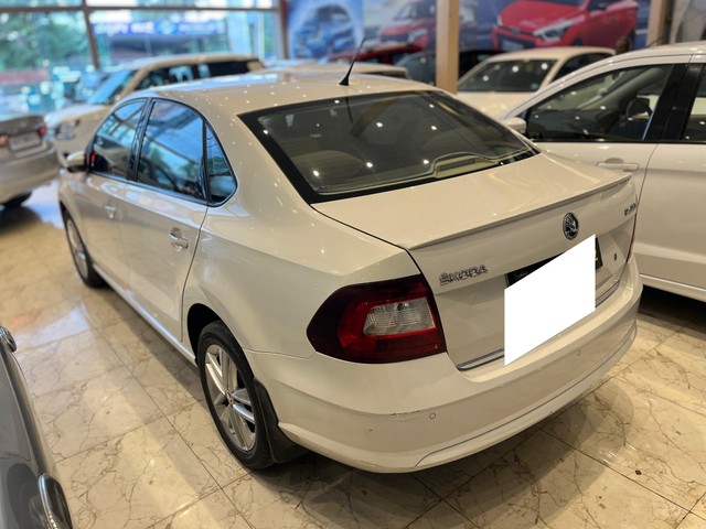 Second-hand 2018 Skoda Rapid 1.6 MPI Style BSIV for sale in Bangalore-2