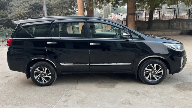 Second-hand 2022 Toyota Innova Crysta 2.4 G 7 STR for sale in New Delhi-1
