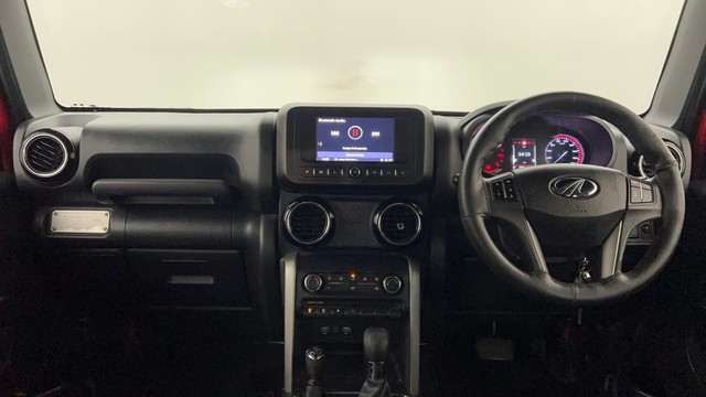 Second-hand 2021 Mahindra Thar LX Hard Top AT for sale in Lucknow-11