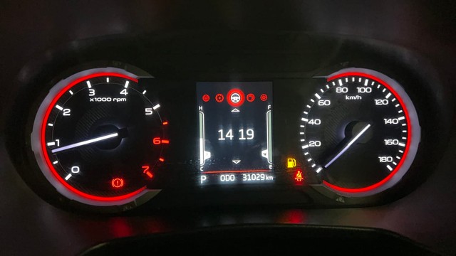 Second-hand 2021 Mahindra Thar LX Hard Top AT for sale in Lucknow-13