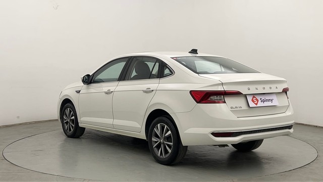 Second-hand 2022 Skoda Slavia 1.5 TSI Style DSG for sale in Chandigarh-5