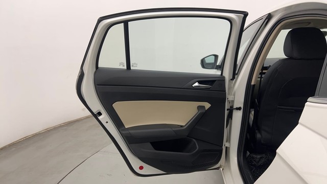 Second-hand 2022 Skoda Slavia 1.5 TSI Style DSG for sale in Chandigarh-29