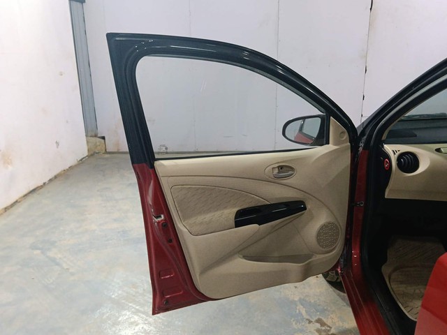 Second-hand 2019 Toyota Etios Liva 1.2 V Dual Tone for sale in Kochi-37