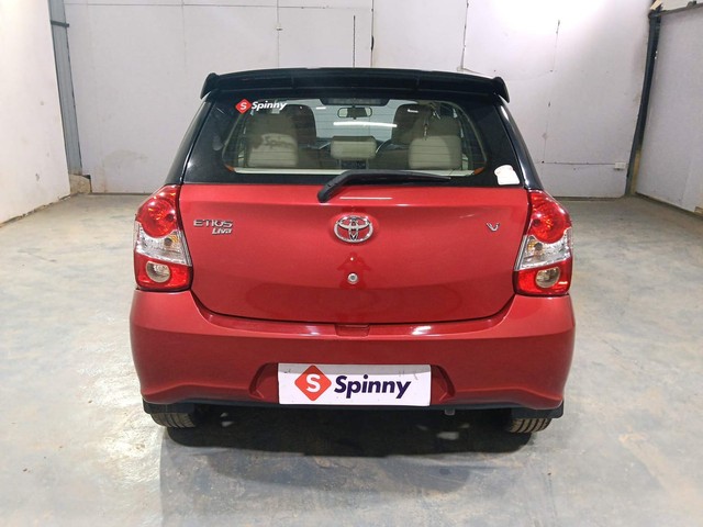 Second-hand 2019 Toyota Etios Liva 1.2 V Dual Tone for sale in Kochi-4
