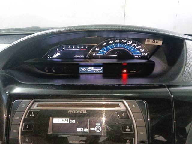 Second-hand 2019 Toyota Etios Liva 1.2 V Dual Tone for sale in Kochi-13