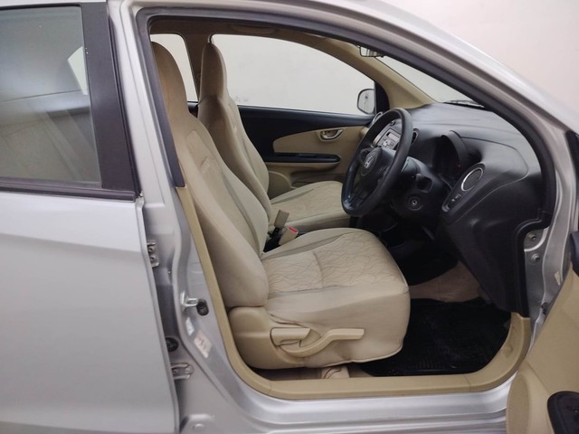 Second-hand 2014 Honda Brio VX AT for sale in Coimbatore-15