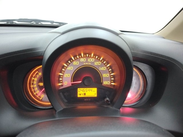 Second-hand 2014 Honda Brio VX AT for sale in Coimbatore-13