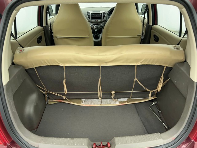 Second-hand 2015 Hyundai i10 Magna 1.1 for sale in Chennai-9