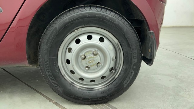 Second-hand 2015 Hyundai i10 Magna 1.1 for sale in Chennai-19