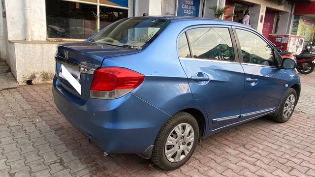 Honda Amaze S i-Vtech Second-hand 2013 Honda Amaze S i-Vtech for sale in Pune-8