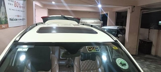 Mahindra XUV500 W11 BSIV Second-hand 2019 Mahindra XUV500 W11 BSIV for sale in Ranchi-9