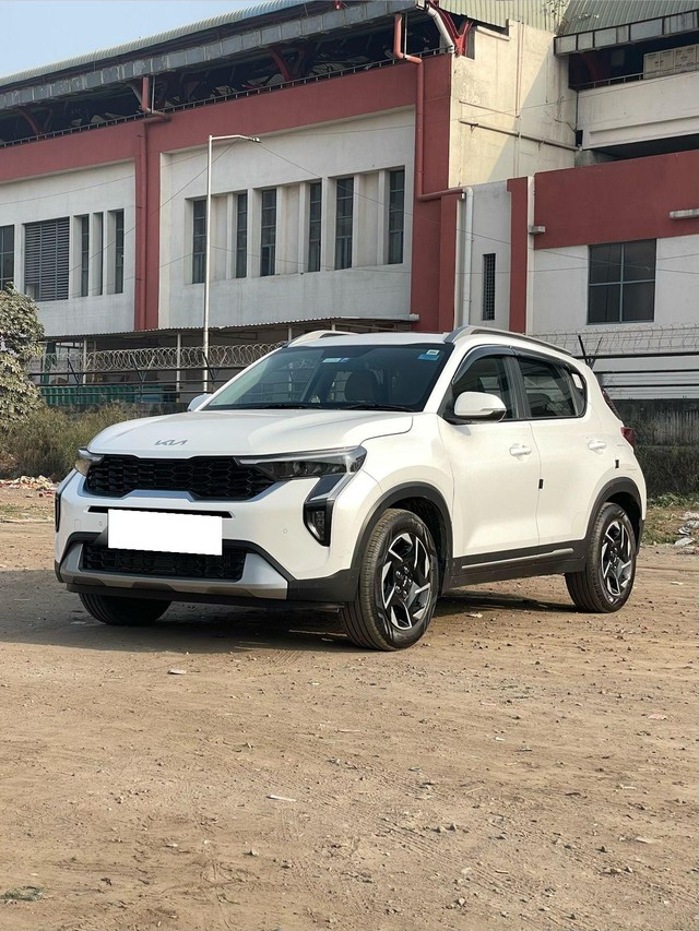 Second-hand 2024 Kia Sonet HTX Turbo iMT for sale in New Delhi-4