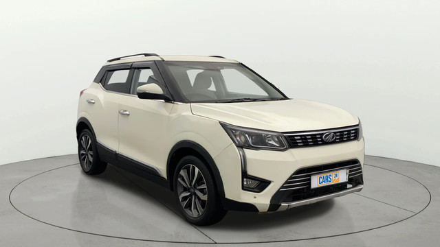 Mahindra XUV300 W8 AMT Diesel BSVI Second-hand 2021 Mahindra XUV300 W8 AMT Diesel BSVI for sale in Lucknow-0