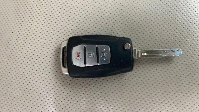 Mahindra XUV300 W8 AMT Diesel BSVI Second-hand 2021 Mahindra XUV300 W8 AMT Diesel BSVI for sale in Lucknow-21