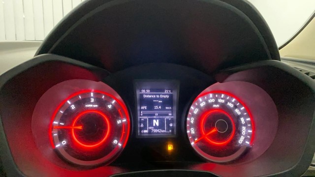 Mahindra XUV300 W8 AMT Diesel BSVI Second-hand 2021 Mahindra XUV300 W8 AMT Diesel BSVI for sale in Lucknow-11