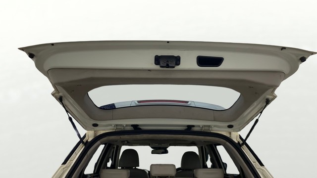 Mahindra XUV300 W8 AMT Diesel BSVI Second-hand 2021 Mahindra XUV300 W8 AMT Diesel BSVI for sale in Lucknow-20