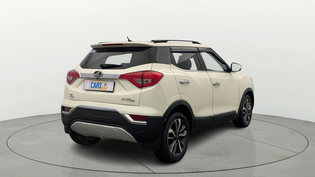 Mahindra XUV300 W8 AMT Diesel BSVI Second-hand 2021 Mahindra XUV300 W8 AMT Diesel BSVI for sale in Lucknow-2