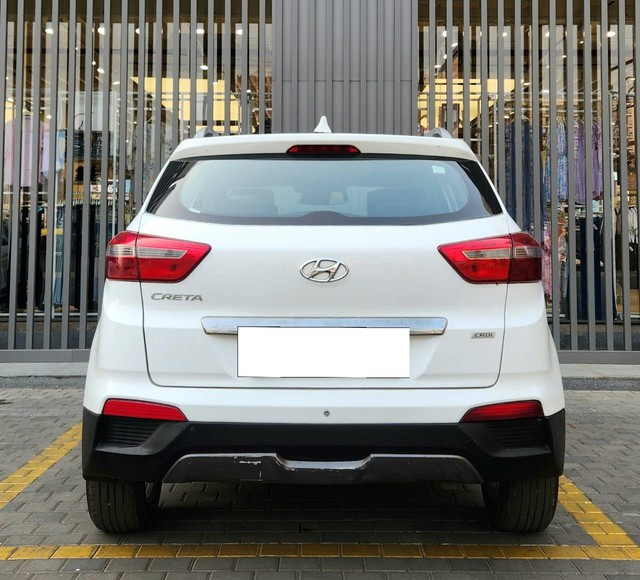 Second-hand 2015 Hyundai Creta 1.4 CRDi Base for sale in Surat-2