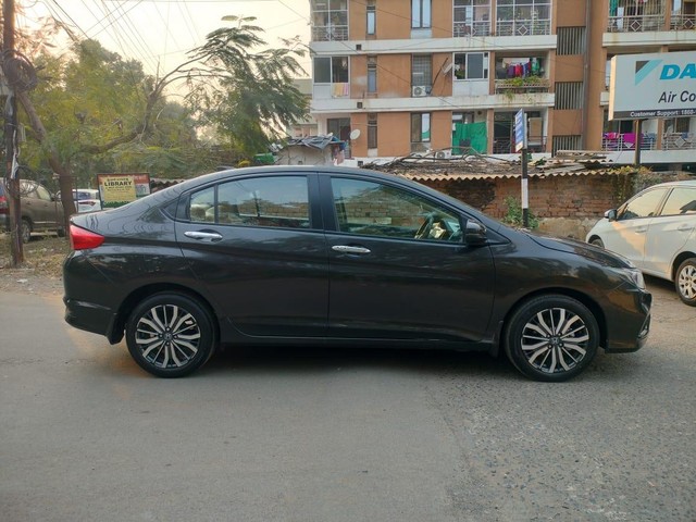 Second-hand 2018 Honda City i-VTEC VX for sale in Jabalpur-10