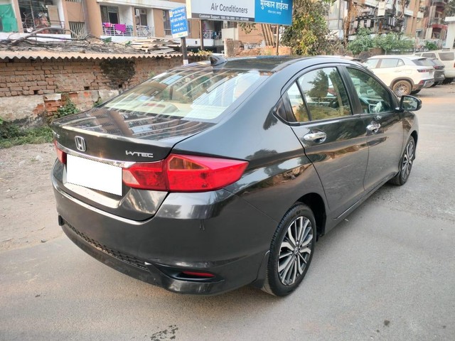 Second-hand 2018 Honda City i-VTEC VX for sale in Jabalpur-8