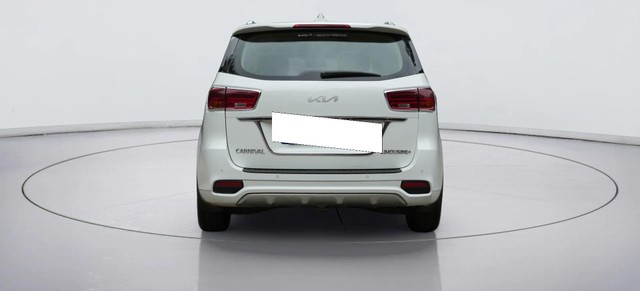 Kia Carnival Limousine Plus Second-hand 2023 Kia Carnival Limousine Plus for sale in Faridabad-2